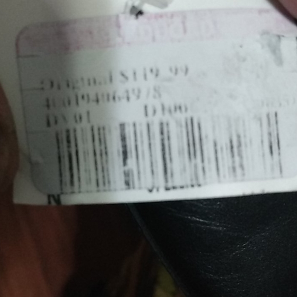 Michael Kors boot size 5.5 - Picture 8 of 8